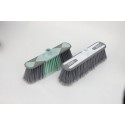 water Flow Through Wash Brush